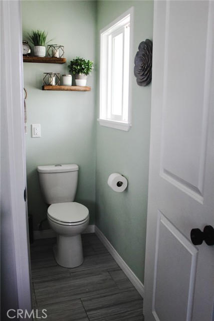 105 S Kingsley Street, Anaheim CA: https://media.crmls.org/medias/9157332d-1d1d-43f0-be8f-a93041081385.jpg
