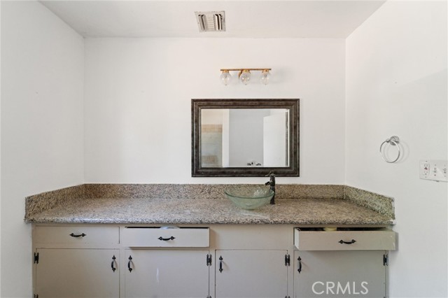 Detail Gallery Image 7 of 14 For 18604 Ellis Dr, Banning,  CA 92220 - 1 Beds | 1 Baths