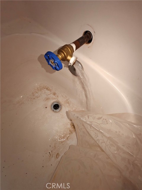 Detail Gallery Image 24 of 51 For 31576 Emerald Rd, Lucerne Valley,  CA 92356 - 1 Beds | 1 Baths