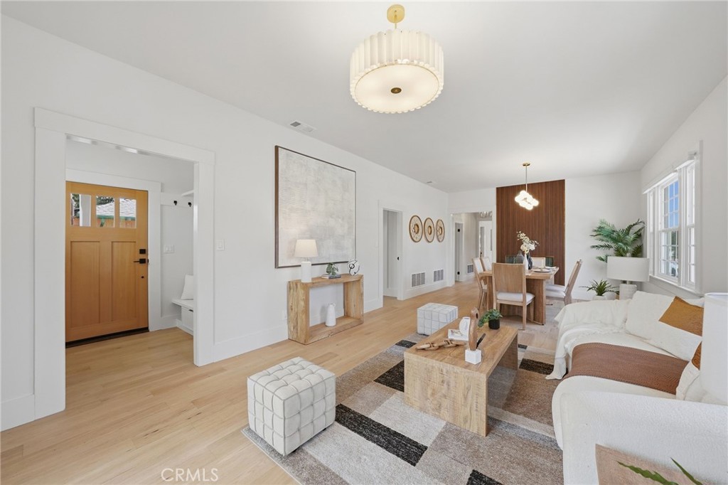 1958 32nd Street - photo 4