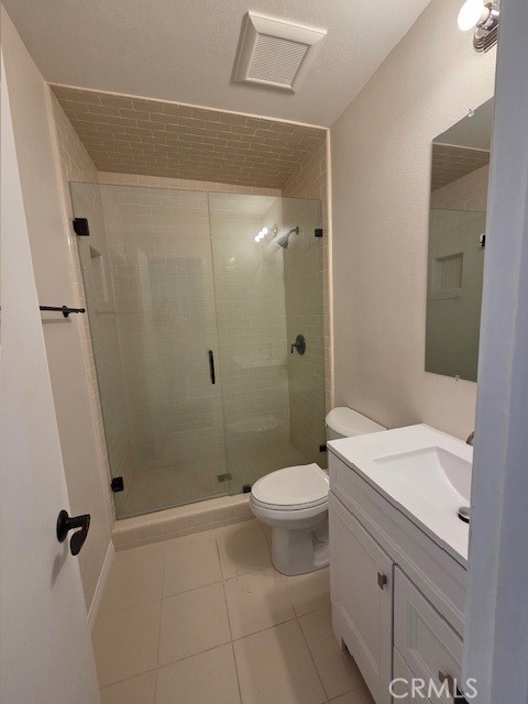 Detail Gallery Image 6 of 14 For 18641 Oriente Dr, Yorba Linda,  CA 92886 - 2 Beds | 1 Baths