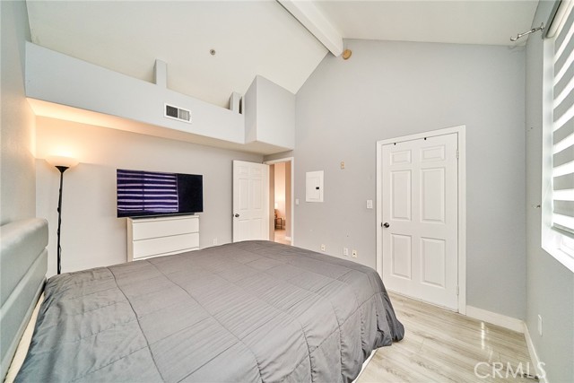 Detail Gallery Image 15 of 30 For 300 E Providencia Ave #211,  Burbank,  CA 91502 - 1 Beds | 1 Baths