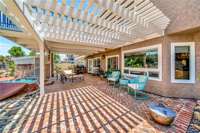 433 Fairway Drive, Palmdale CA: https://media.crmls.org/medias/915aee7c-d537-42b6-90b3-34b886963d3d.jpg