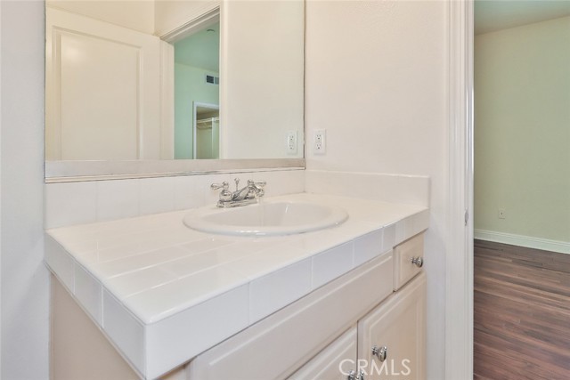 Detail Gallery Image 29 of 46 For 7132 Farralone Ave #207,  Canoga Park,  CA 91303 - 3 Beds | 2/1 Baths