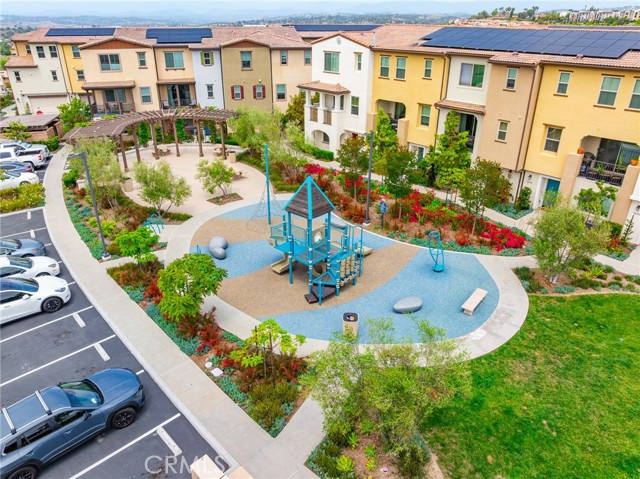 Detail Gallery Image 50 of 52 For 1609 Fig Tree Way, Oceanside,  CA 92056 - 3 Beds | 2/1 Baths