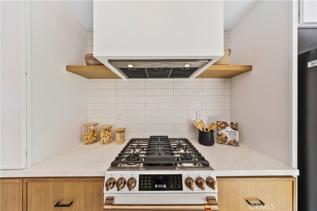 MLS #SR25274335 image #7