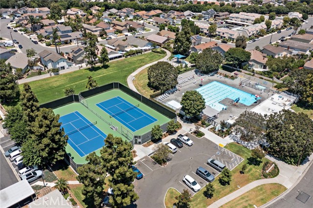 16 Bluejay, Irvine CA: https://media.crmls.org/medias/915ce5f2-a23f-412d-8113-2016d8d964cb.jpg