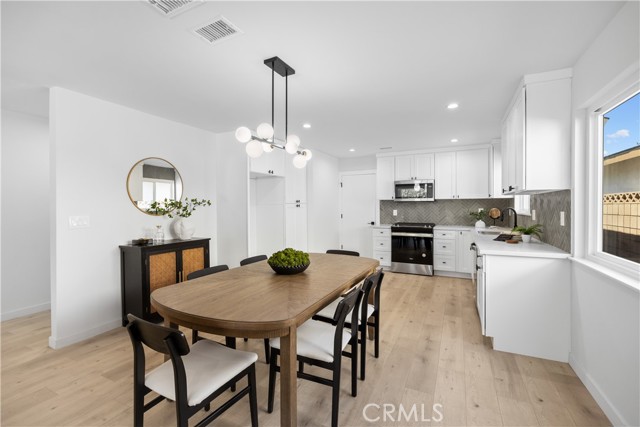 Detail Gallery Image 8 of 20 For 15618 S Stulman Ave, Gardena,  CA 90248 - 3 Beds | 2 Baths