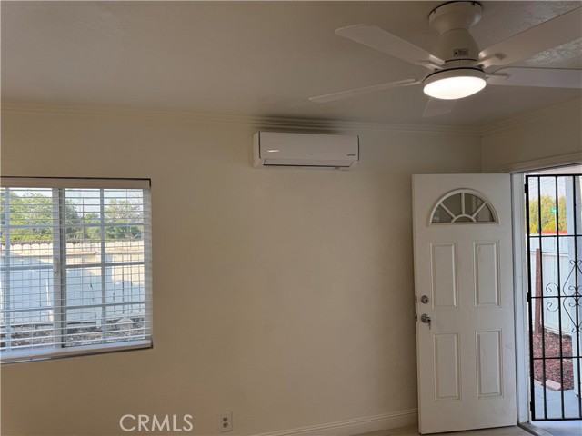 Detail Gallery Image 2 of 5 For 17785 Grand Ave a,  Lake Elsinore,  CA 92530 - 1 Beds | 1 Baths