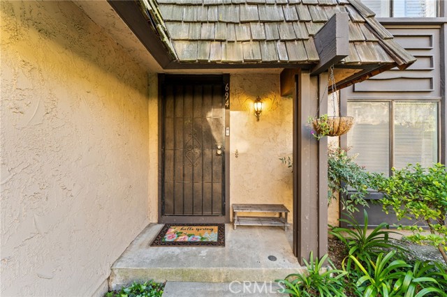 Detail Gallery Image 2 of 28 For 694 Rosewood Ln, San Dimas,  CA 91773 - 3 Beds | 2/1 Baths
