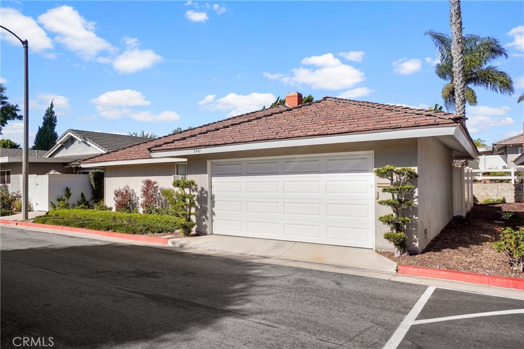 5441 Diamond Drive, Huntington Beach, CA 92649