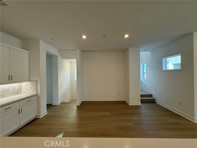 Detail Gallery Image 24 of 40 For 114 Seep, Irvine,  CA 92618 - 4 Beds | 4 Baths