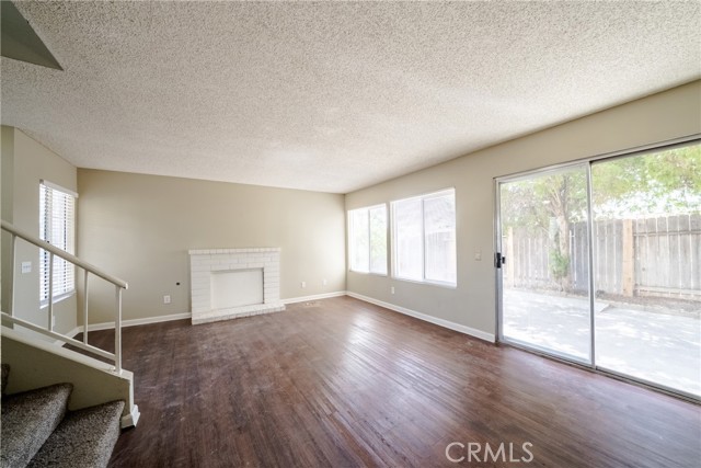 Detail Gallery Image 17 of 29 For 10235 Basalt, Mentone,  CA 92359 - 5 Beds | 3 Baths