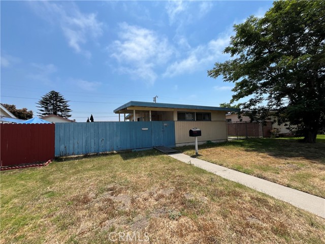 Image 2 for 924 Piedmont St, Oxnard, CA 93035