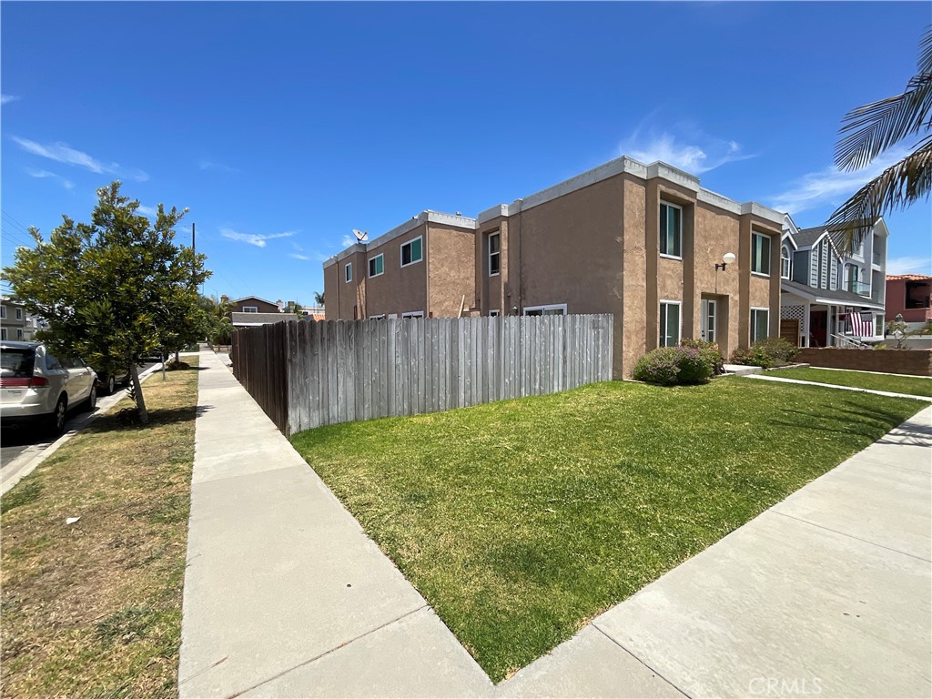 201 Joliet Avenue #B
