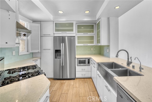 Detail Gallery Image 18 of 33 For 2000 Coast Hwy #309,  Huntington Beach,  CA 92648 - 2 Beds | 2 Baths
