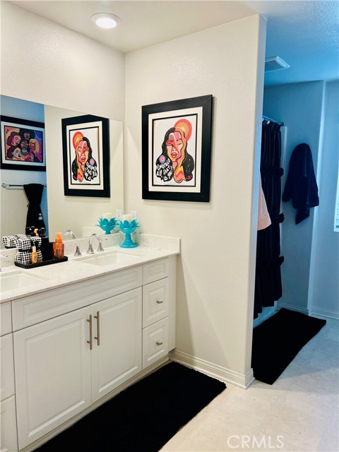 1401 Turin Lane, Los Angeles CA: https://media.crmls.org/medias/91612910-c997-4707-90a2-b1b40deb9332.jpg