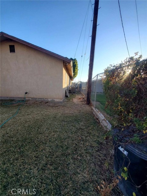 285 N Acacia Street, Blythe, California 92225, 2 Bedrooms Bedrooms, ,1 BathroomBathrooms,Residential,For Sale,285 N Acacia Street,CROC24008358