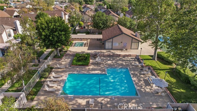 Detail Gallery Image 33 of 35 For 1809 Suntree Ln, Simi Valley,  CA 93063 - 4 Beds | 3 Baths