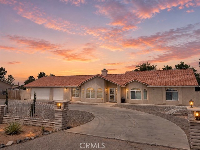 20158 Yucca Loma Rd, Apple Valley, CA 92307