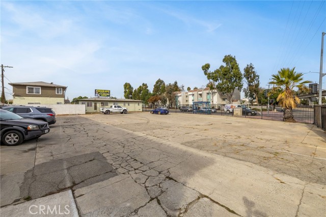 Image 7 of 34 For 1011 Willowbrook Avenue