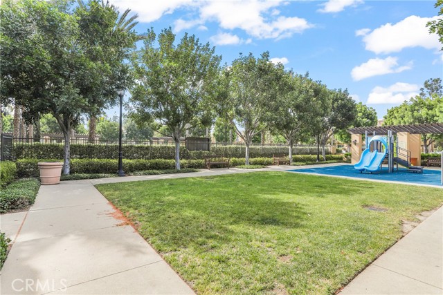 18 New Season, Irvine CA: https://media.crmls.org/medias/9166e266-d566-452b-9c13-d149fd750d48.jpg