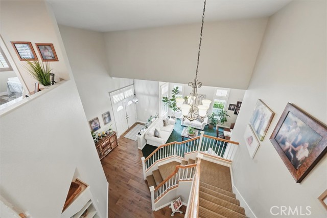 28433 Pinewood Court, Saugus CA: https://media.crmls.org/medias/9166e2d8-0ab0-44ed-abe7-d21cd01ed7b9.jpg