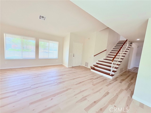 Detail Gallery Image 2 of 15 For 3515 W Avenue J4, Lancaster,  CA 93536 - 4 Beds | 3 Baths