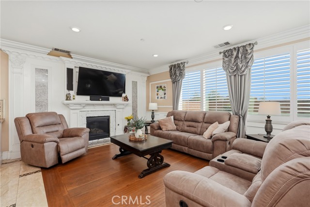 Detail Gallery Image 16 of 64 For 15507 Vanilla Bean Ln, Fontana,  CA 92336 - 4 Beds | 3/1 Baths