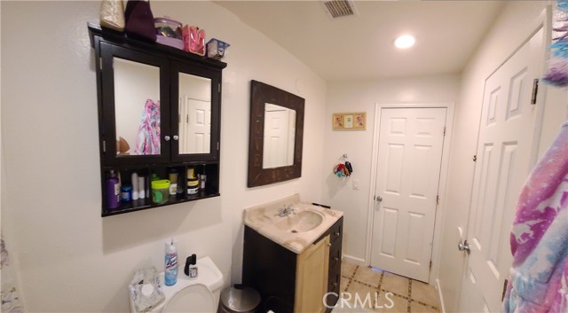 Detail Gallery Image 20 of 31 For 21800 Schoenborn St #266,  Canoga Park,  CA 91304 - 3 Beds | 2 Baths