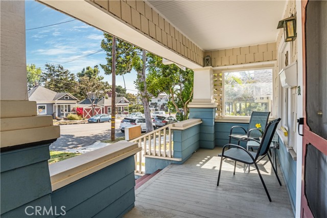 513 Garnet Street, Redondo Beach, California 90277, 2 Bedrooms Bedrooms, ,2 BathroomsBathrooms,Residential,Sold,Garnet,SB22103821