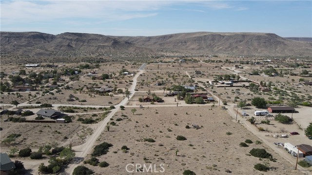 Detail Gallery Image 6 of 12 For 5525 Minna Gombell Ln, Pioneertown,  CA 92268 - – Beds | – Baths