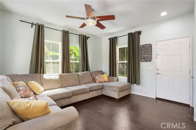 916ac625 7291 4f59 Abe7 E46b1a5c8eb4