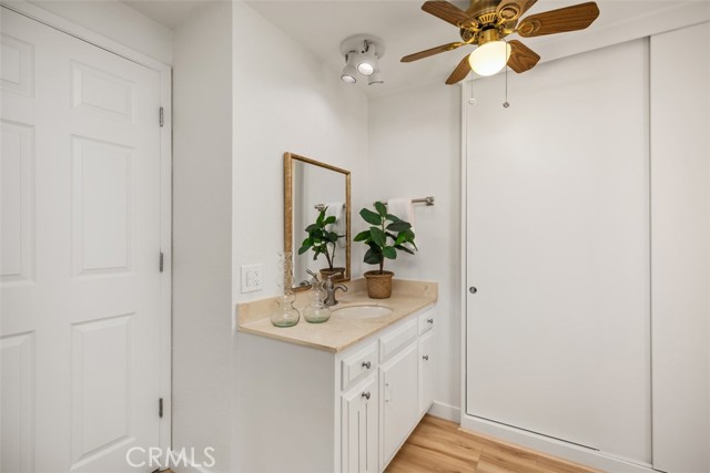 933 Avenida Majorca, Laguna Woods CA: https://media.crmls.org/medias/916b36c4-fd45-41be-90a1-f7571df404d4.jpg