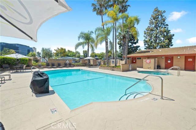 1919 W Coronet Avenue, Anaheim CA: https://media.crmls.org/medias/916b4a81-9c86-49fb-9a00-843225e978b3.jpg