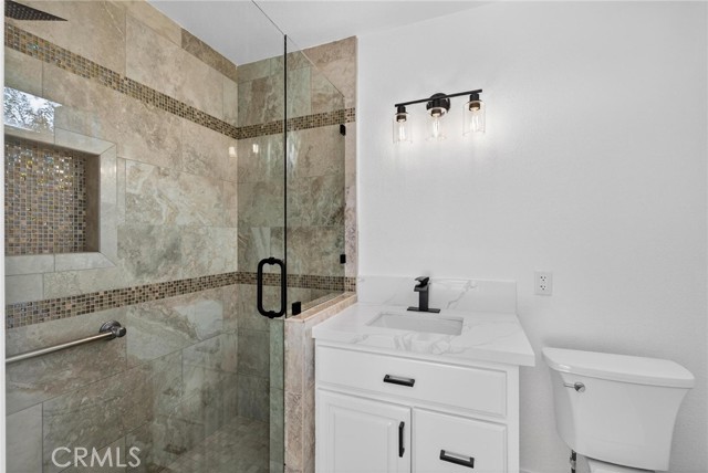 Detail Gallery Image 40 of 41 For 1527 Greenpoint Dr., Corona,  CA 92878 - 4 Beds | 2/1 Baths