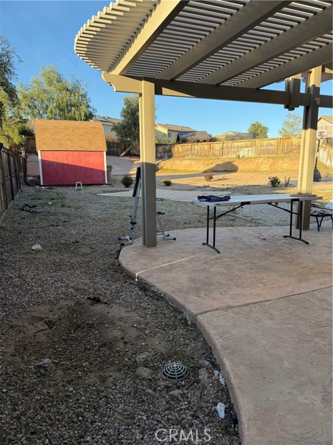 Detail Gallery Image 10 of 13 For 13817 Coolidge, Oak Hills,  CA 92344 - 3 Beds | 2 Baths