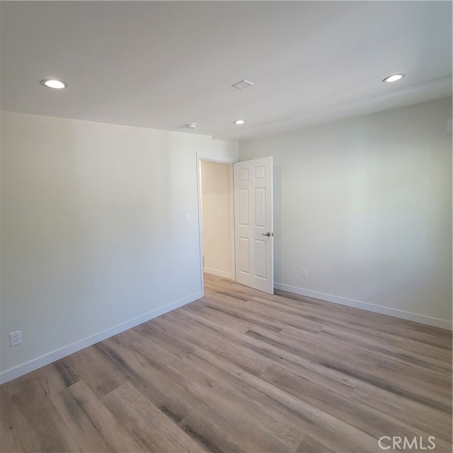 Detail Gallery Image 14 of 20 For 5148 San Feliciano Dr, Woodland Hills,  CA 91364 - 2 Beds | 1 Baths