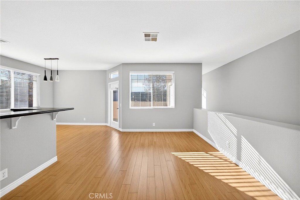 MLS #SB25267978 image #4