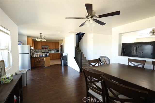 Detail Gallery Image 5 of 15 For 17036 Mastodon Pl, Victorville,  CA 92394 - 3 Beds | 2/1 Baths