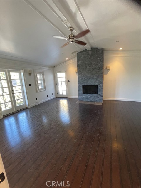 Detail Gallery Image 13 of 17 For 8655 Hillside, Los Angeles,  CA 90069 - 4 Beds | 4 Baths