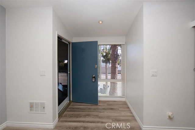 631 Prospect Avenue, Redondo Beach, California 90277, 2 Bedrooms Bedrooms, ,2 BathroomsBathrooms,Residential,Sold,Prospect,SB24050731