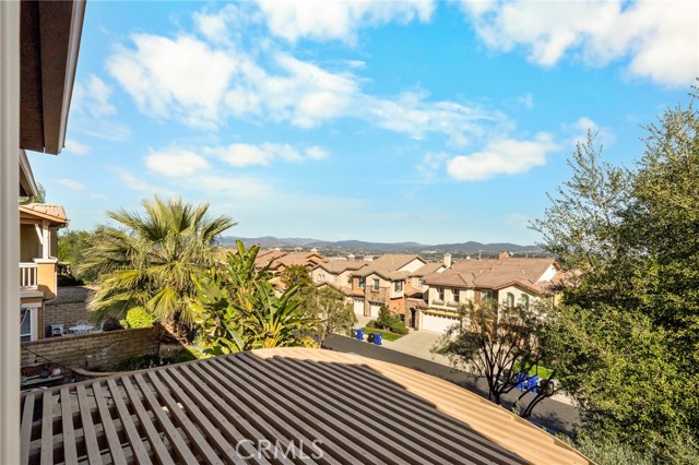 Detail Gallery Image 39 of 75 For 26640 via Bellazza, Valencia,  CA 91381 - 3 Beds | 2/1 Baths