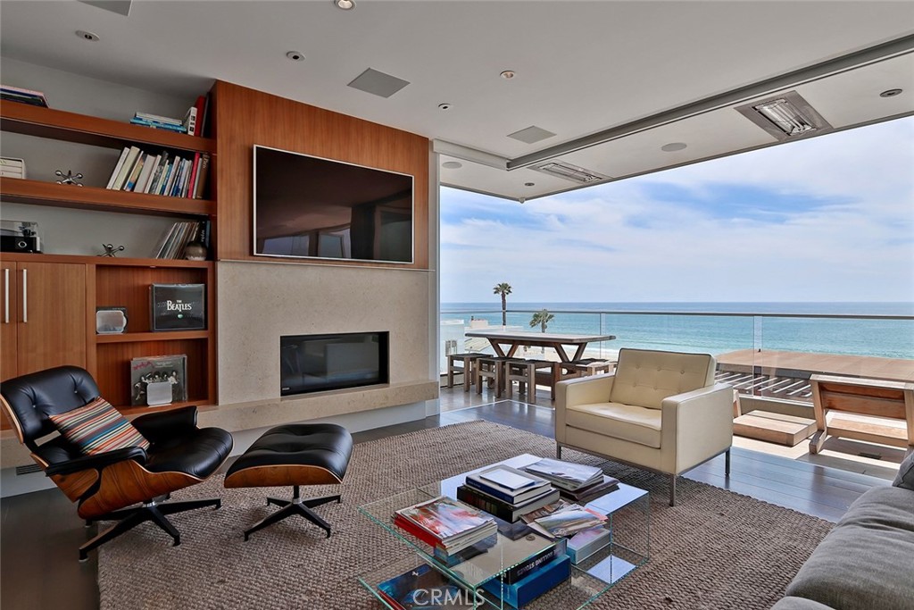 3208 Ocean Drive