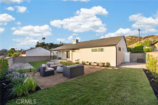 10254 Roscoe Boulevard photo 35