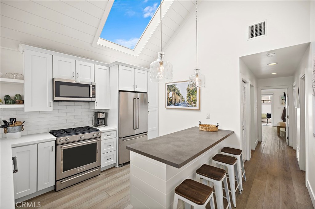 MLS #NP25254708 image #5