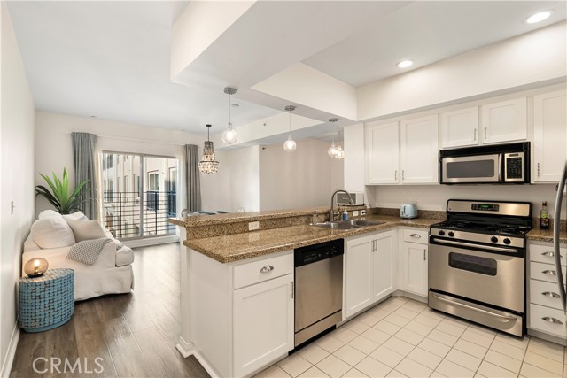 Detail Gallery Image 5 of 9 For 450 J St #4101,  San Diego,  CA 92101 - 1 Beds | 1 Baths