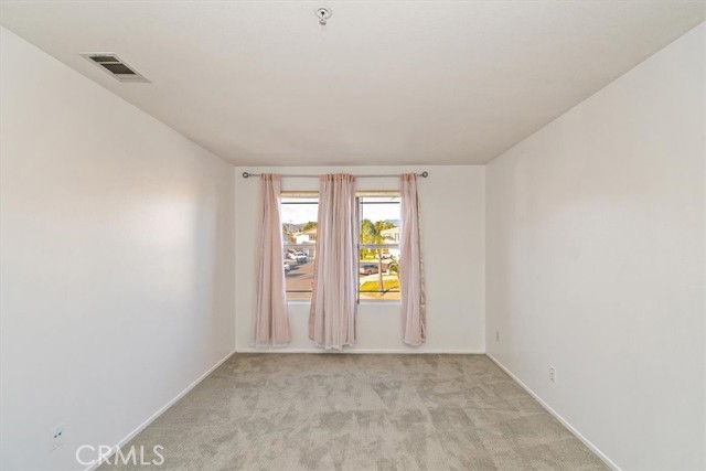 Detail Gallery Image 27 of 32 For 16757 Escalon, Fontana,  CA 92336 - 5 Beds | 3/1 Baths