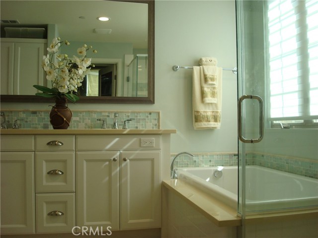 1006 Calle Stellare, Rancho Palos Verdes, California 90275, 2 Bedrooms Bedrooms, ,2 BathroomsBathrooms,Residential,Sold,Calle Stellare,SB17057399