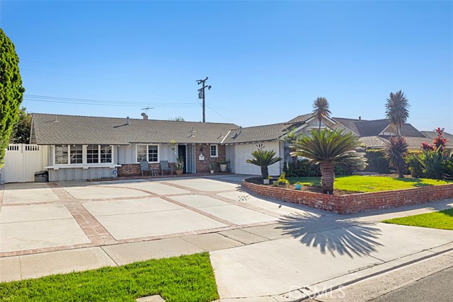 Image 2 for 114 W Borromeo Ave, Placentia, CA 92870